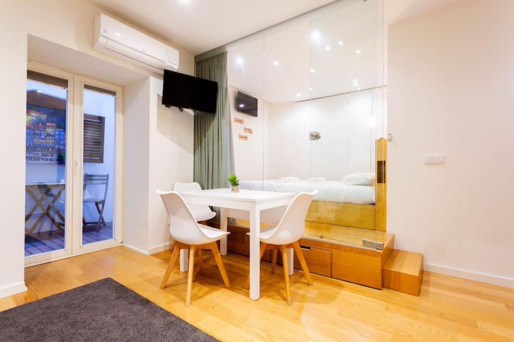 Cozy Apartment In The Center Of Porto Exterior photo